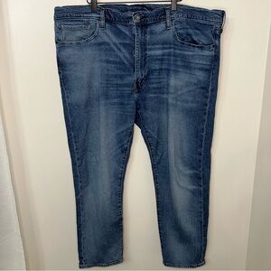 Levi's Men's 502 Premium Denim Medium Wash Regular Size 44x30 Jeans Big E